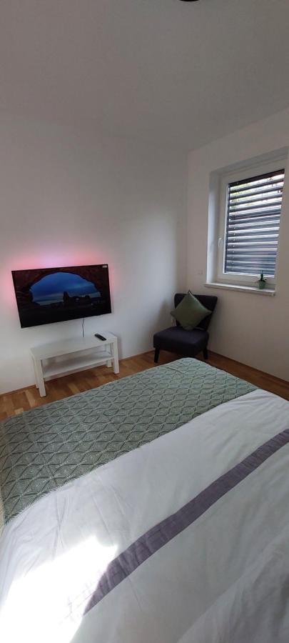 La Studio Maribor Bagian luar foto