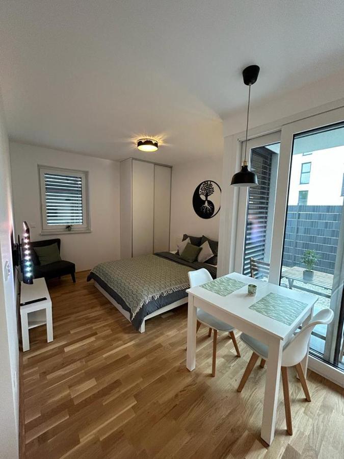 La Studio Maribor Bagian luar foto